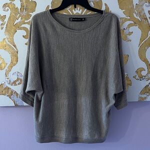 NY&C‎ Size XL Light Brown Dolman Short Sleeve Sweater